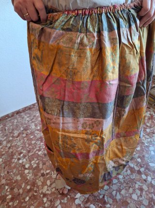 Falda Fallera Muy Antigua Seda Multicolor