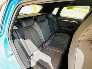 Audi A3 35 TDI S TRONIC S LINE BLACK LINE