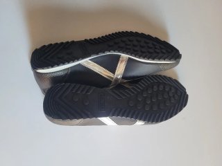 Zapatillas Munich Hombre Talla 44 Negras/Plata