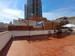 Piso en venta en El Raval en Barcelona