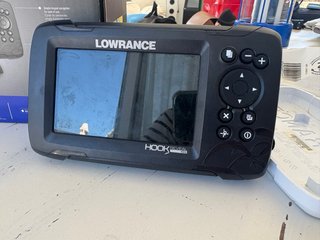 Sonda Lowrance Hook Reveal 555