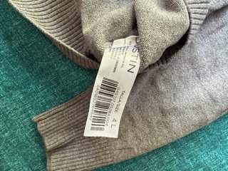 Jersey Gris Hombre Dustin