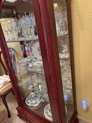Vitrina de madera