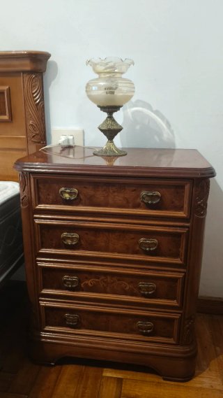 Muebles de madera rústicos