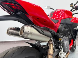 Ducati Streetfighter V2S 2026 Roja/Gris