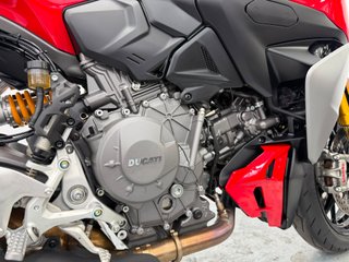 Ducati Streetfighter V2S 2026 Roja/Gris