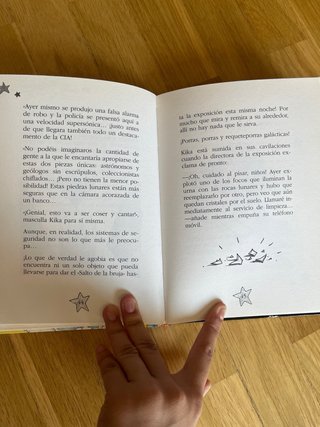 Kika Superbruja y la aventura espacial