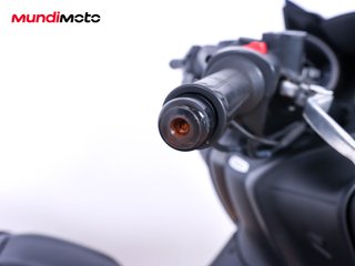 YAMAHA T-MAX 560 TECH MAX