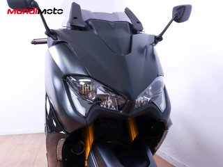 YAMAHA T-MAX 560 TECH MAX