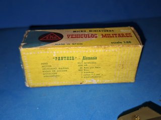 Eko Microminiaturas Tanque Panther en caja años 60