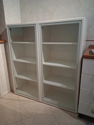 Mobile vetrinetta bianco con ante in vetro