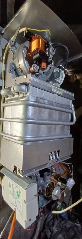 Calentador Vaillant atmoMAG plus ES 11-4/0 E B