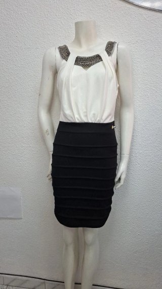 Vestido de fiesta blanco y negro