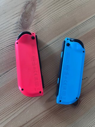 Nintendo Switch V2 Blu/Rosso + Accessori