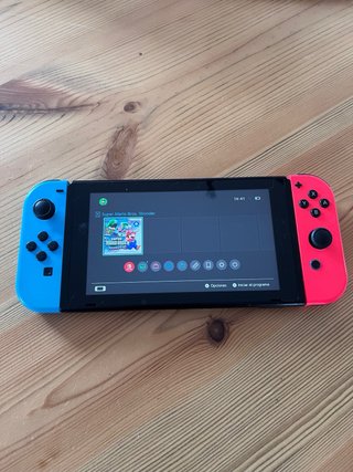 Nintendo Switch V2 Blu/Rosso + Accessori