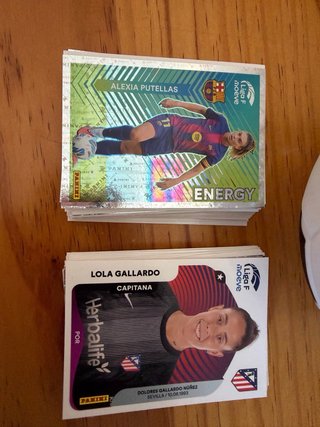 Lote cromos Liga F 25-26 (más de 100)