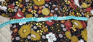 Vestido Stradivarius floral manga larga
