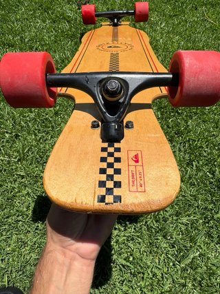 Longboard Quiksilver Negro y Rojo