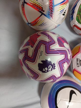 Lote mini balones de fútbol