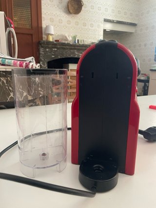 Cafetera Nespresso Krups Inissia Roja (Impecable)