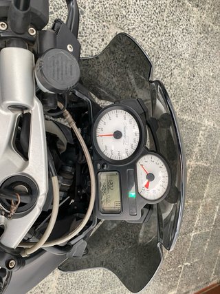 BMW K1200R Naked