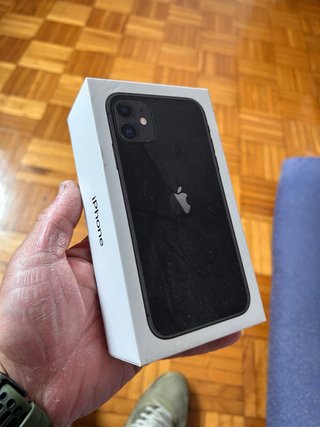 iPhone 11 Negro + Accesorios