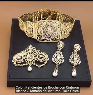 Conjunto Cinturón, Broche y Pendientes Oro y Verde