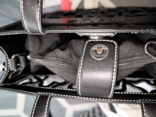 Bolso Bimba y Lola Negro Dorado