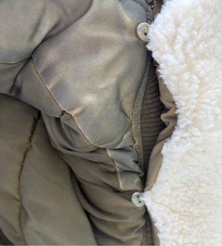Chaqueta Bomber Zara efecto piel borrego