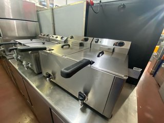 Freidora Industrial Doble 10+10 L - 9 Kw