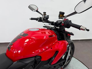 Ducati Streetfighter V2 2023 Roja