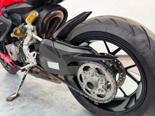 Ducati Streetfighter V2 2023 Roja