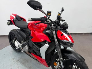 Ducati Streetfighter V2 2023 Roja