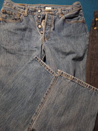 2 Vaqueros Levi's 501 Vintage