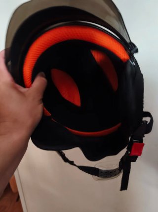 Casco infantil perrito BYB