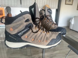 Botas de montaña Merrell T41