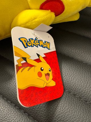 Peluche Pokemon 20 cm Pikachu
