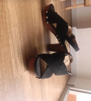 Sandalias Zueco Tacón Negro Verano