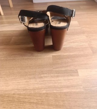 Sandalias Zueco Tacón Negro Verano
