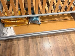 Sofá cama IKEA Beddinge gris con cajón