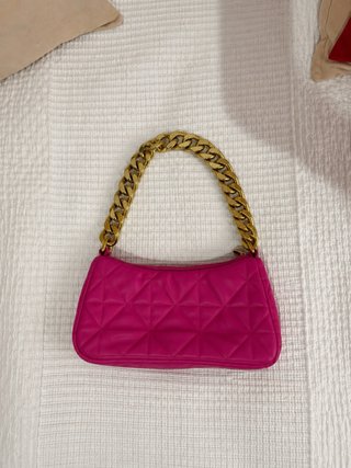 Bolso Mango Rosa con Cadena Dorada