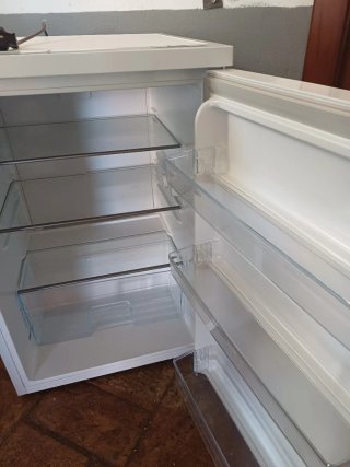 Frigorífico Nevera Hisense 1 puerta 133L sin conge