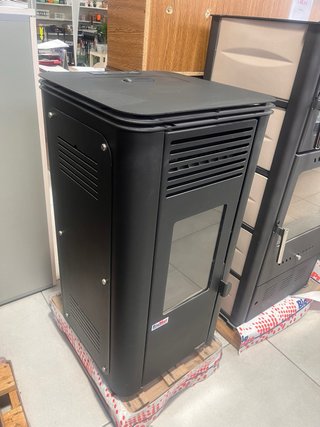 Estufa Pellet Eco Line Basic Negra RedPod 6,5 kw