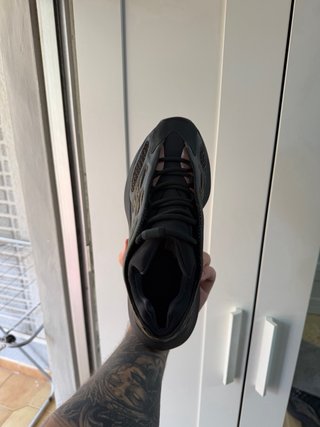 Adidas Yeezy 700 Clay Brown Talla 44