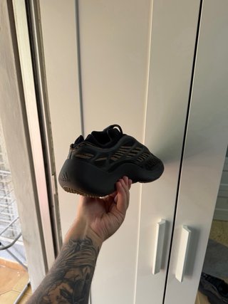 Adidas Yeezy 700 Clay Brown Talla 44