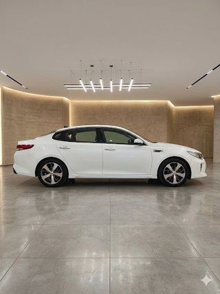 KIA Optima 2017