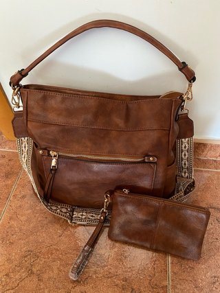 Bolso y neceser marrón Kasgo