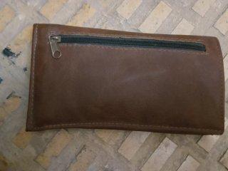 Bolsa para tabaco de cuero marrón