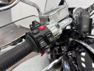 BMW R18 Classic 2022 Negra