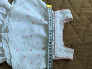 Conjunto niña blanco con topos rosas